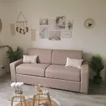 Le Bohemien *studio 30m²*wifi*parking Prive*calme Apartmán Lurdy